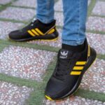 کفش ورزشی Adidas مردانه مشکی زرد مدل Matikan